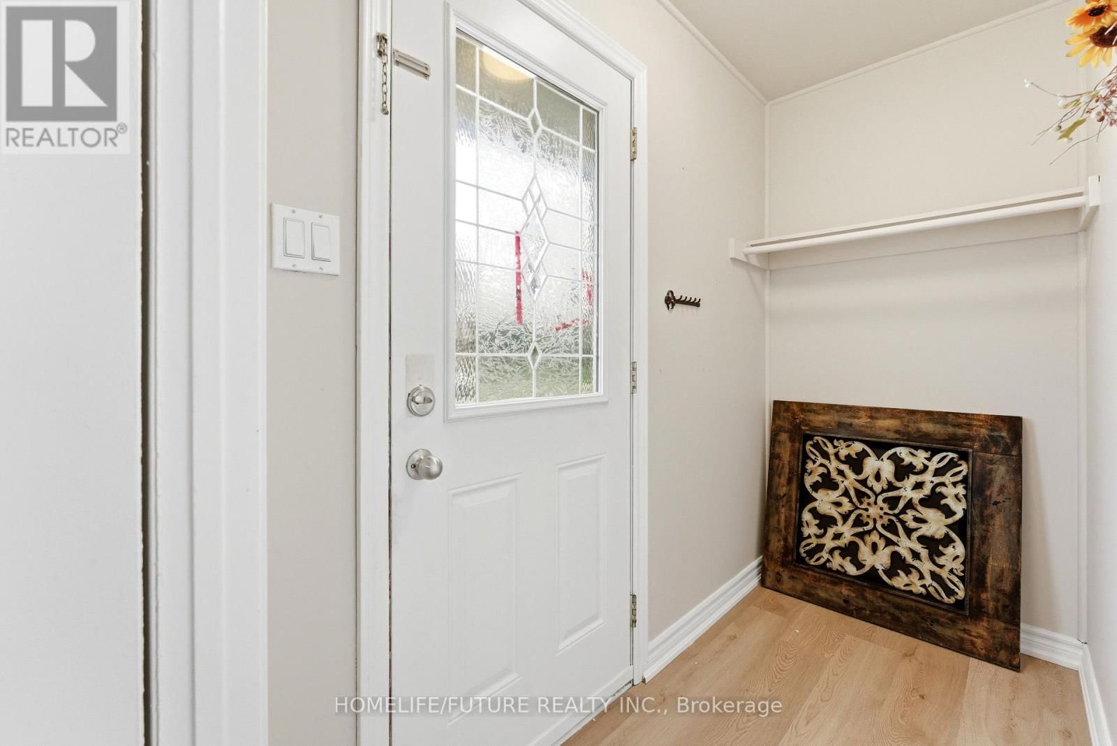 102 KINGS CRESCENT Image 7