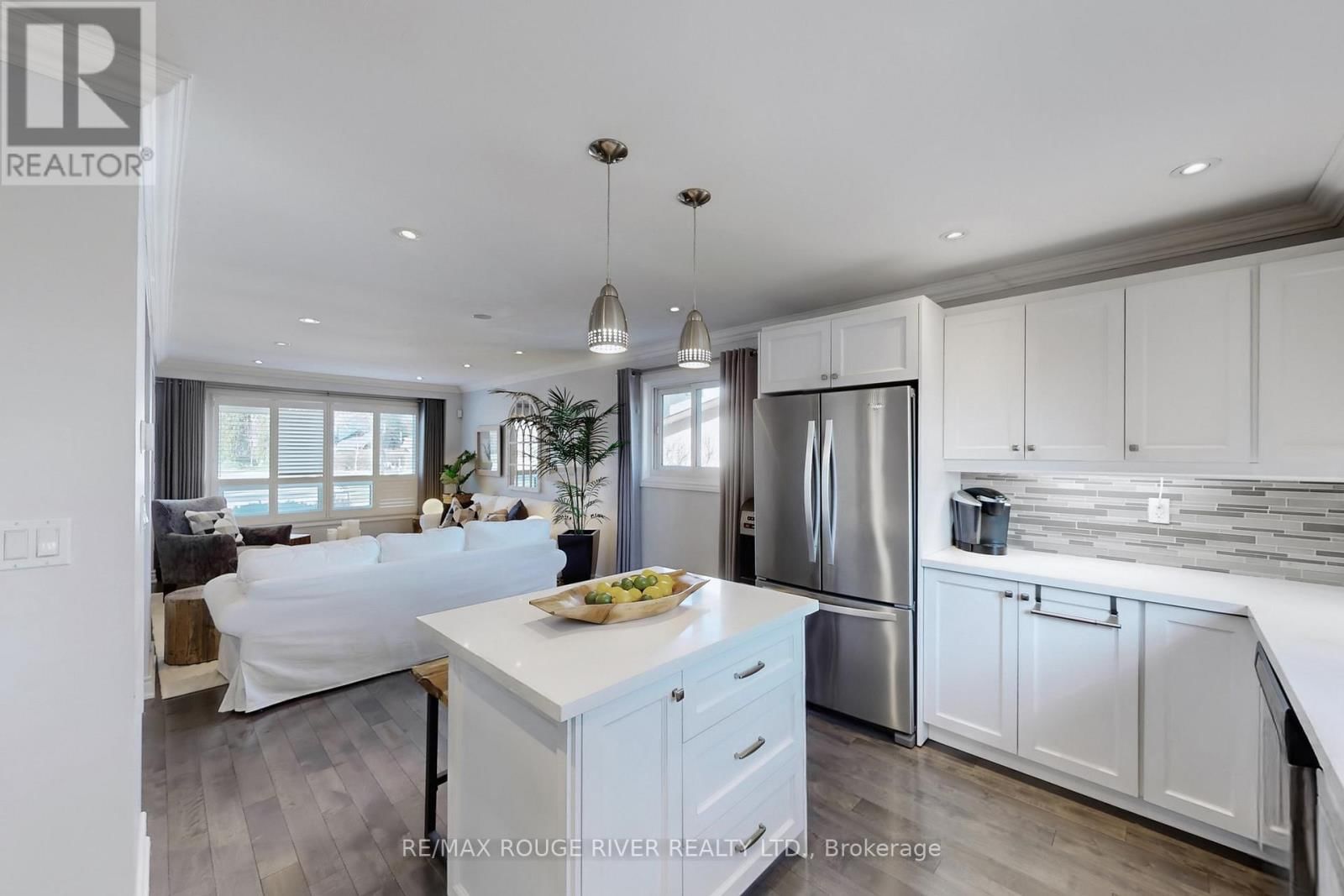 132 BEAVERBROOK COURT Image 10