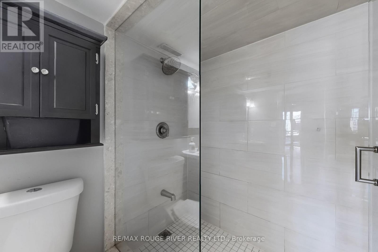 132 BEAVERBROOK COURT Image 35