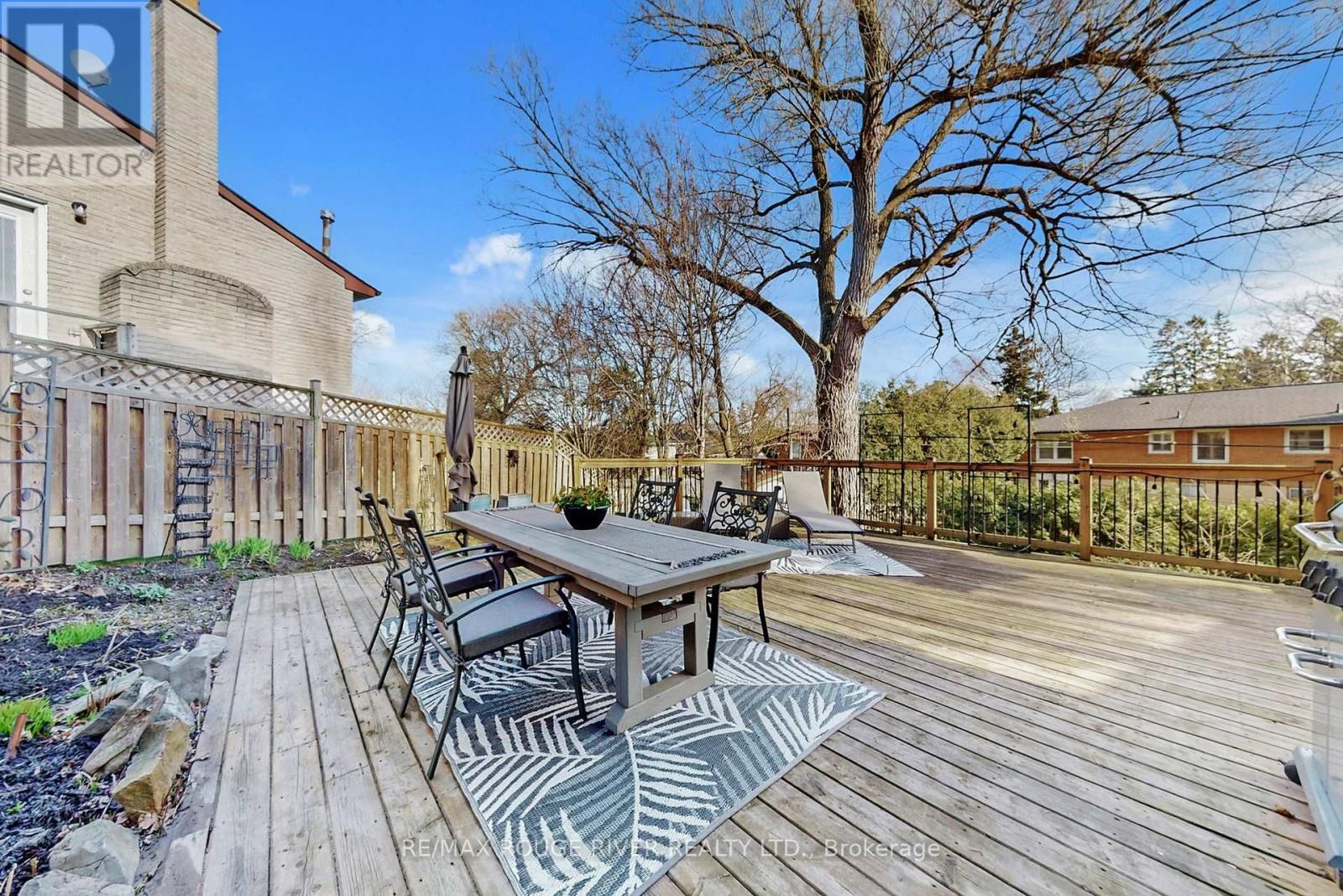 132 BEAVERBROOK COURT Image 41