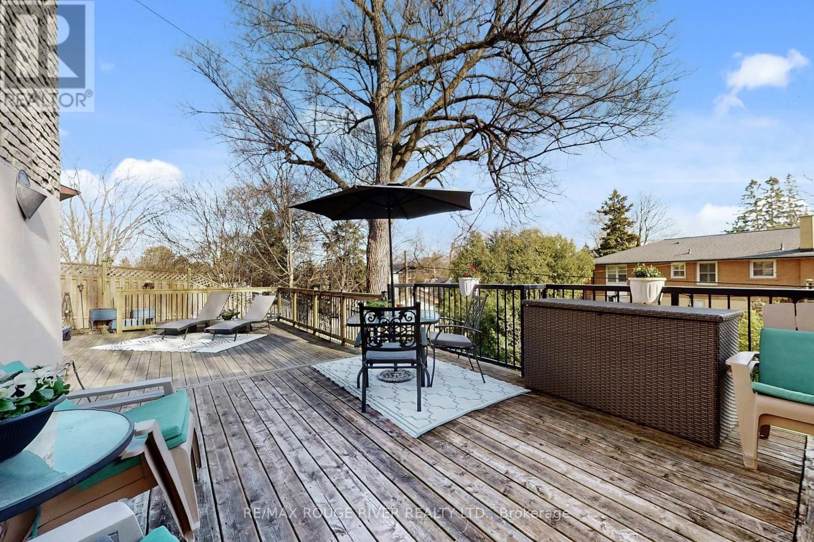 132 BEAVERBROOK COURT Image 45