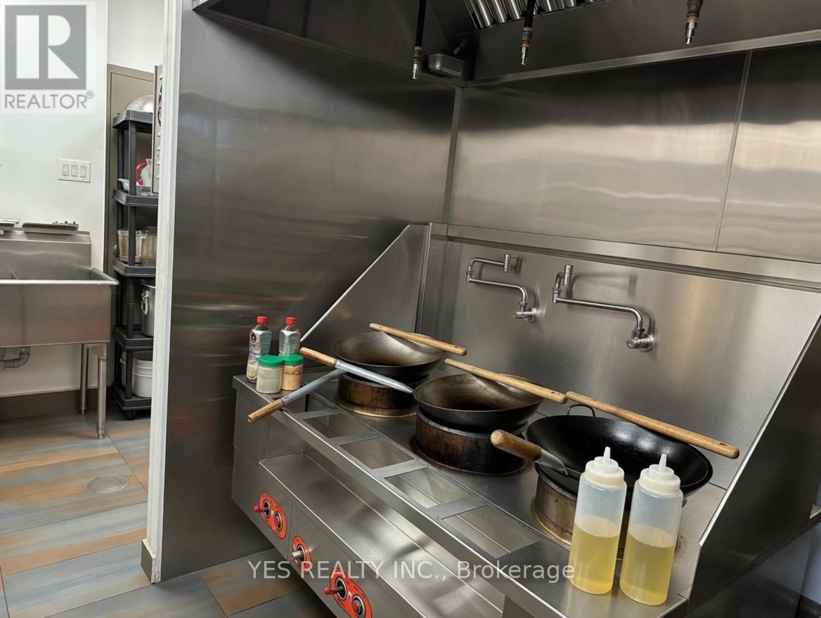 A119-A120 - 41 LEBOVIC AVENUE Image 7