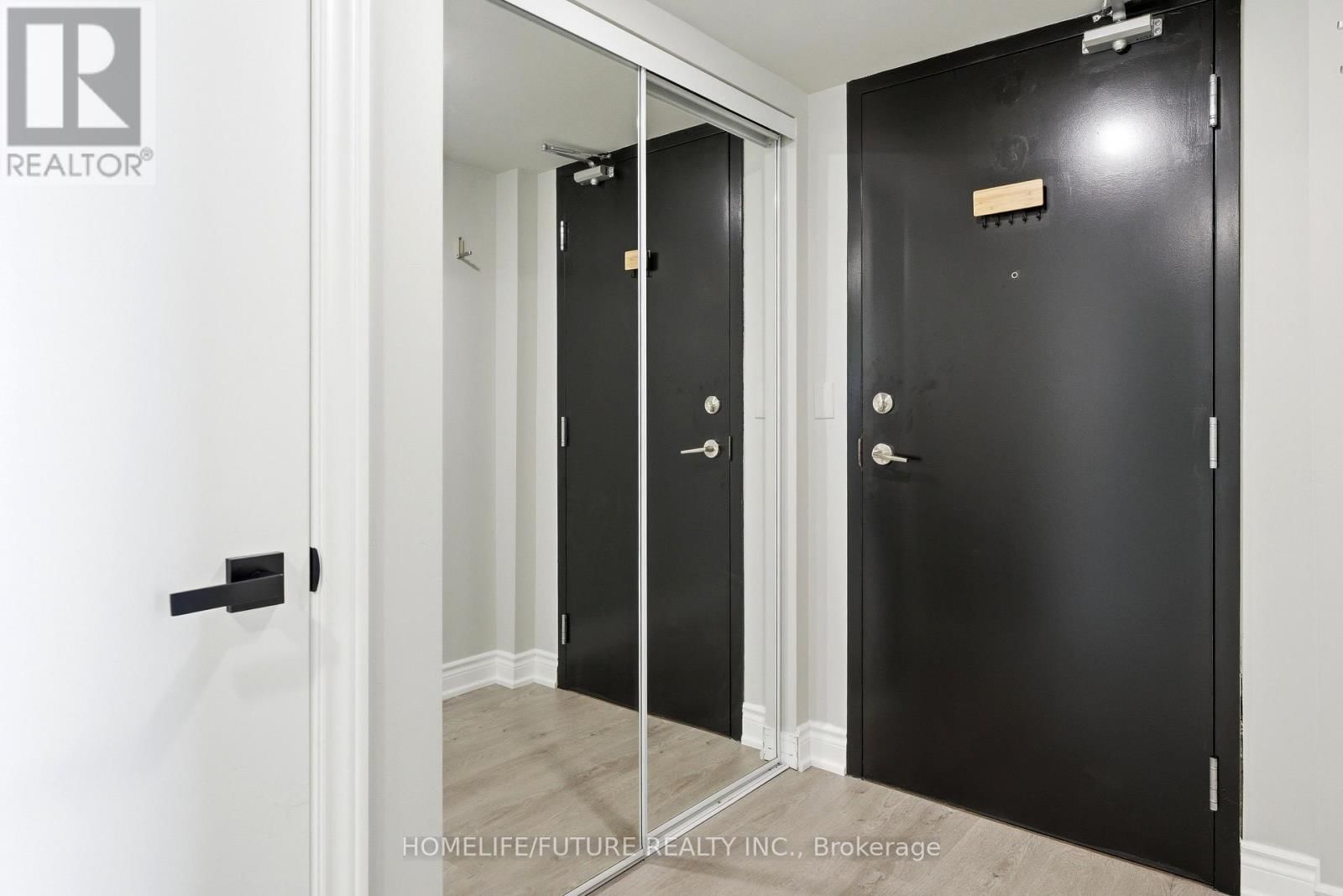 509 - 2152 LAWRENCE AVENUE EAST Image 14