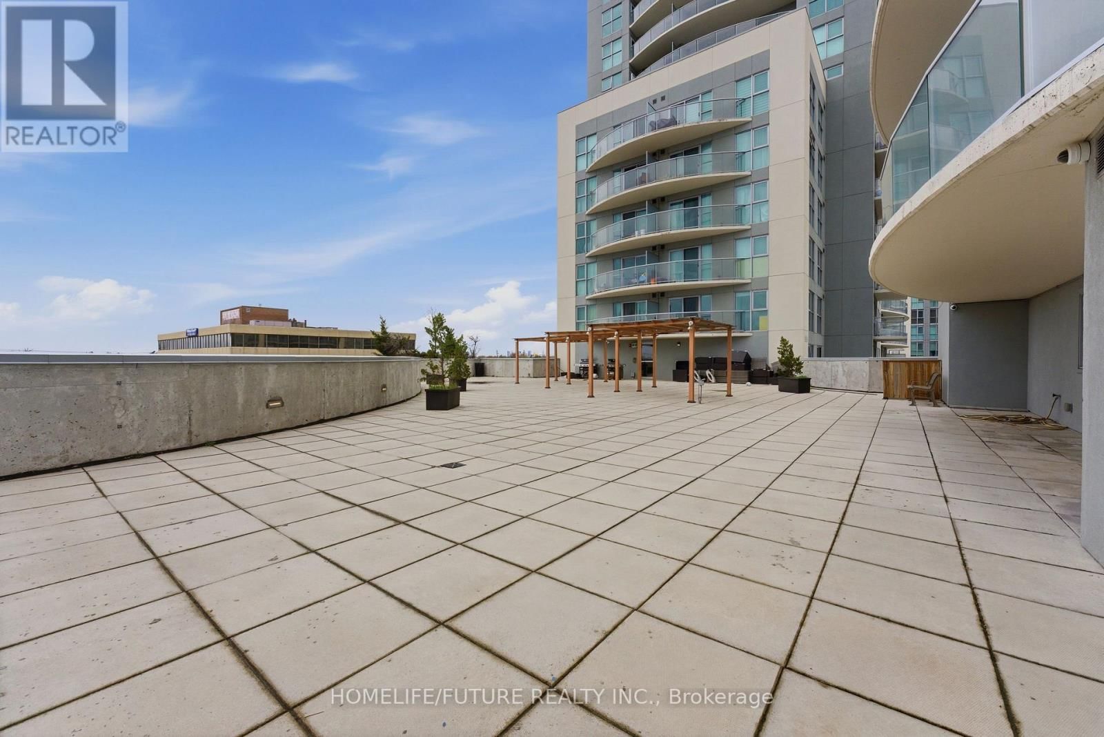 509 - 2152 LAWRENCE AVENUE EAST Image 19