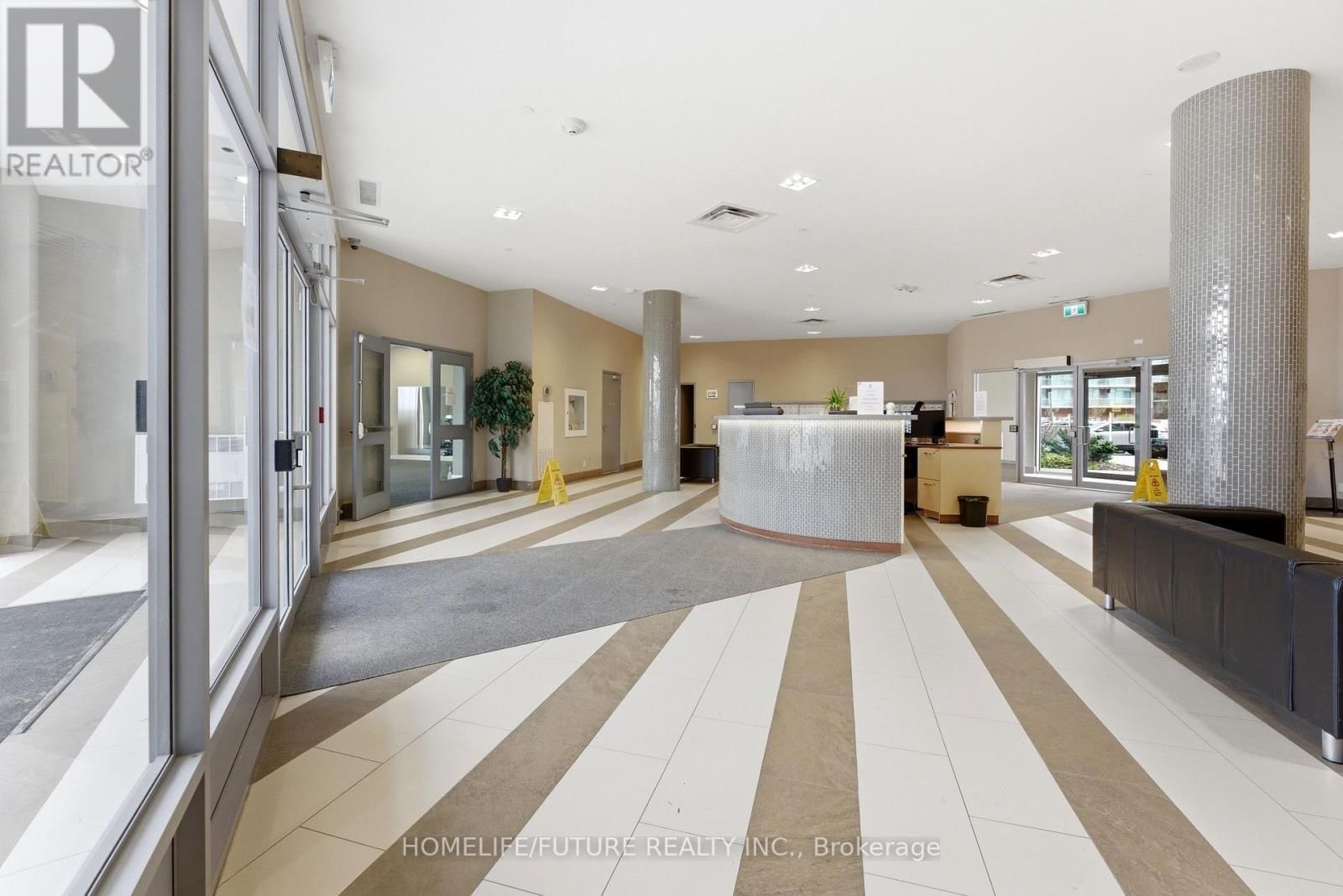 509 - 2152 LAWRENCE AVENUE EAST Image 45