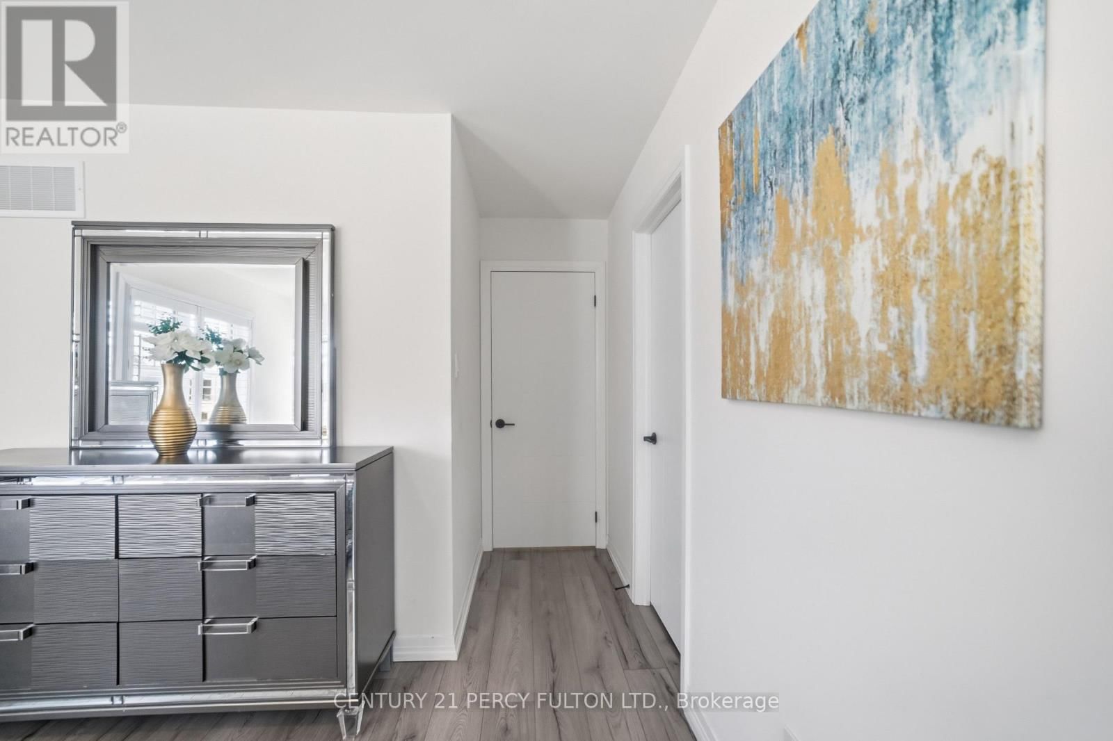 115 AMBEREEN PLACE Image 21