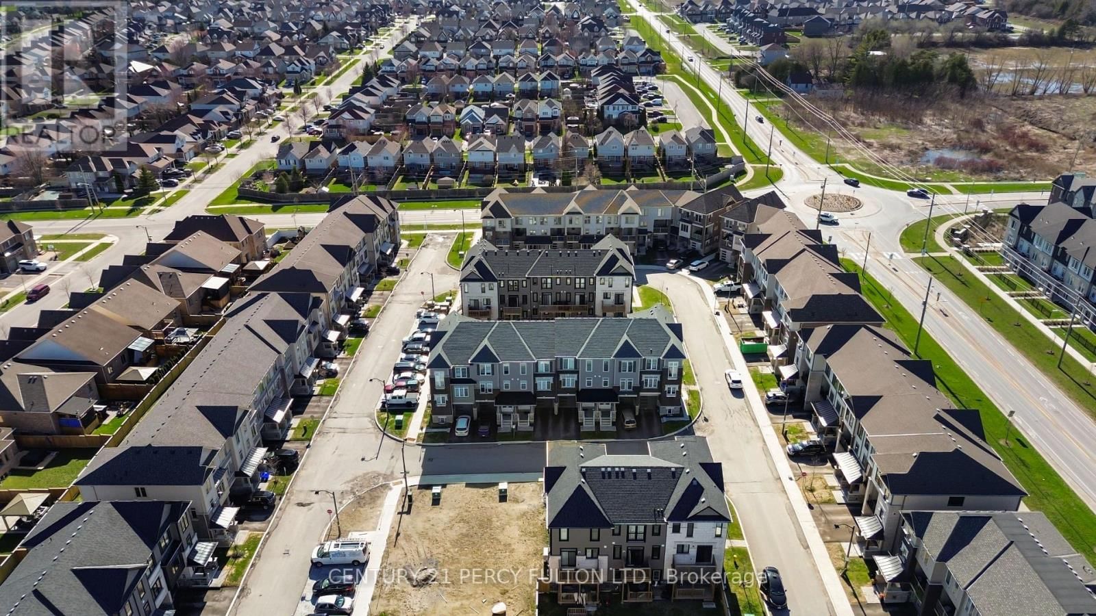 115 AMBEREEN PLACE Image 48