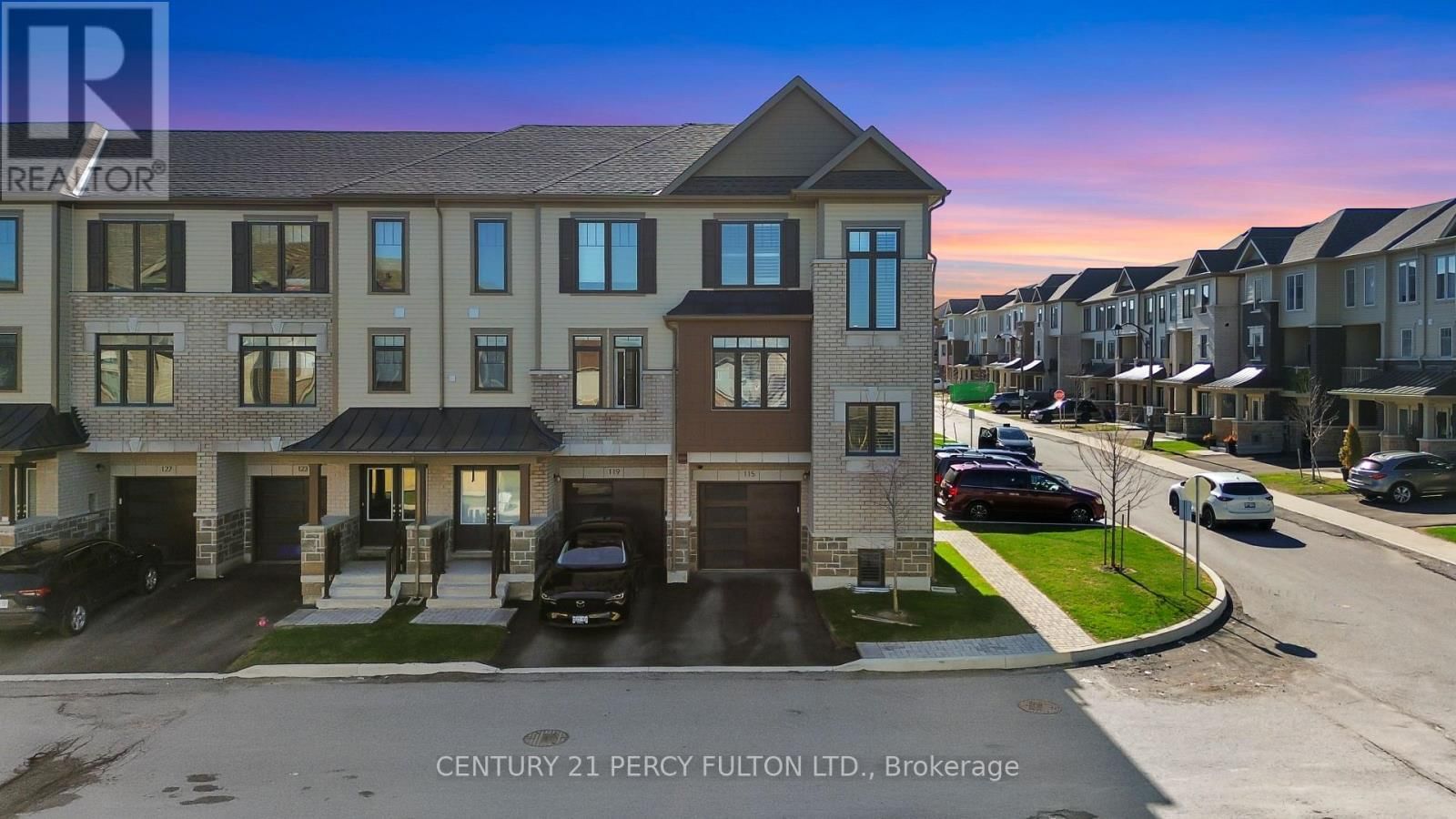 115 AMBEREEN PLACE Image 50