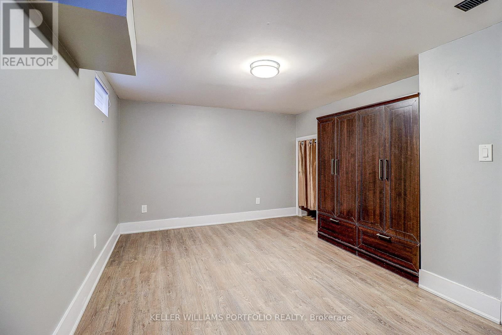 962 WILLOWDALE AVENUE Image 12