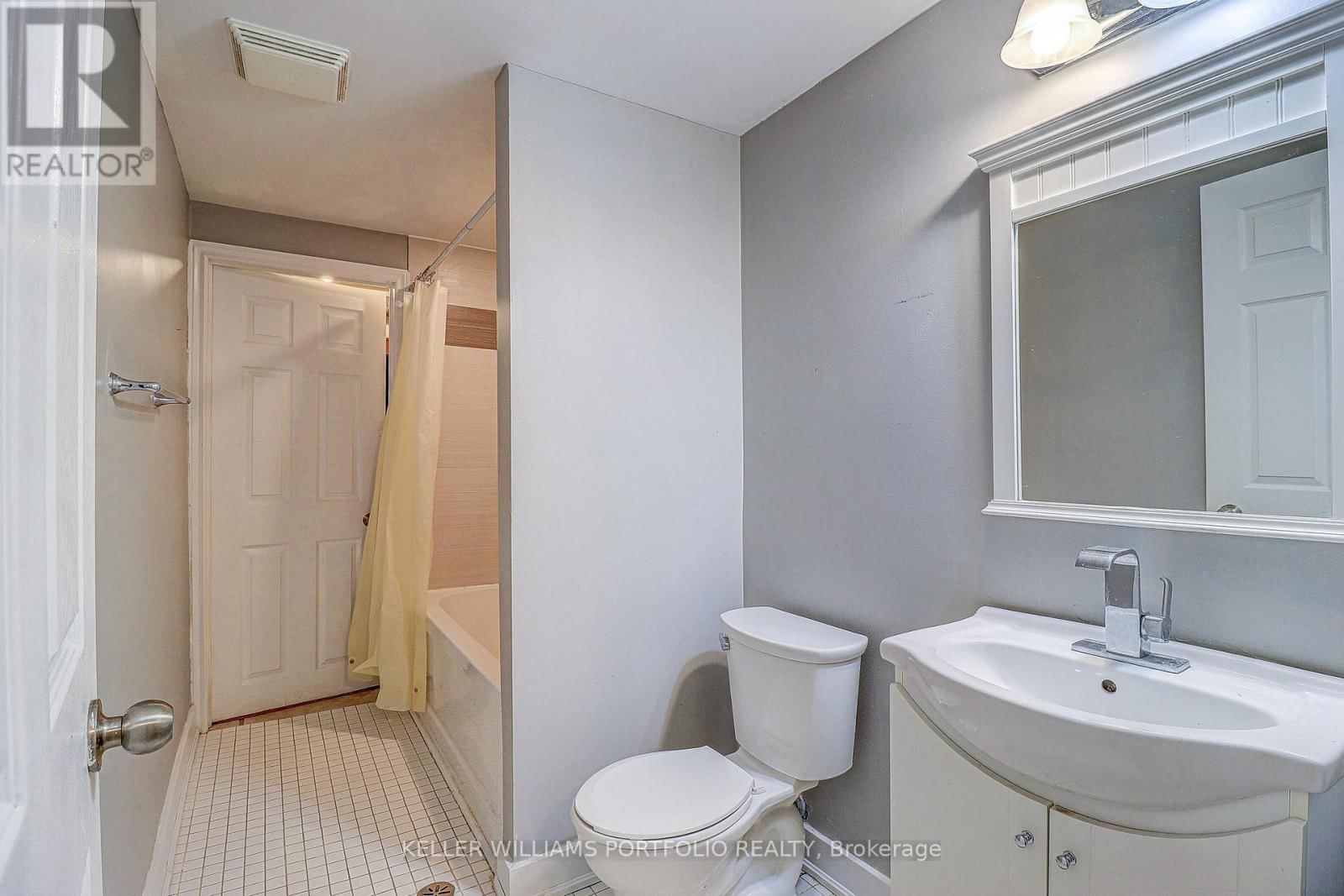 962 WILLOWDALE AVENUE Image 13