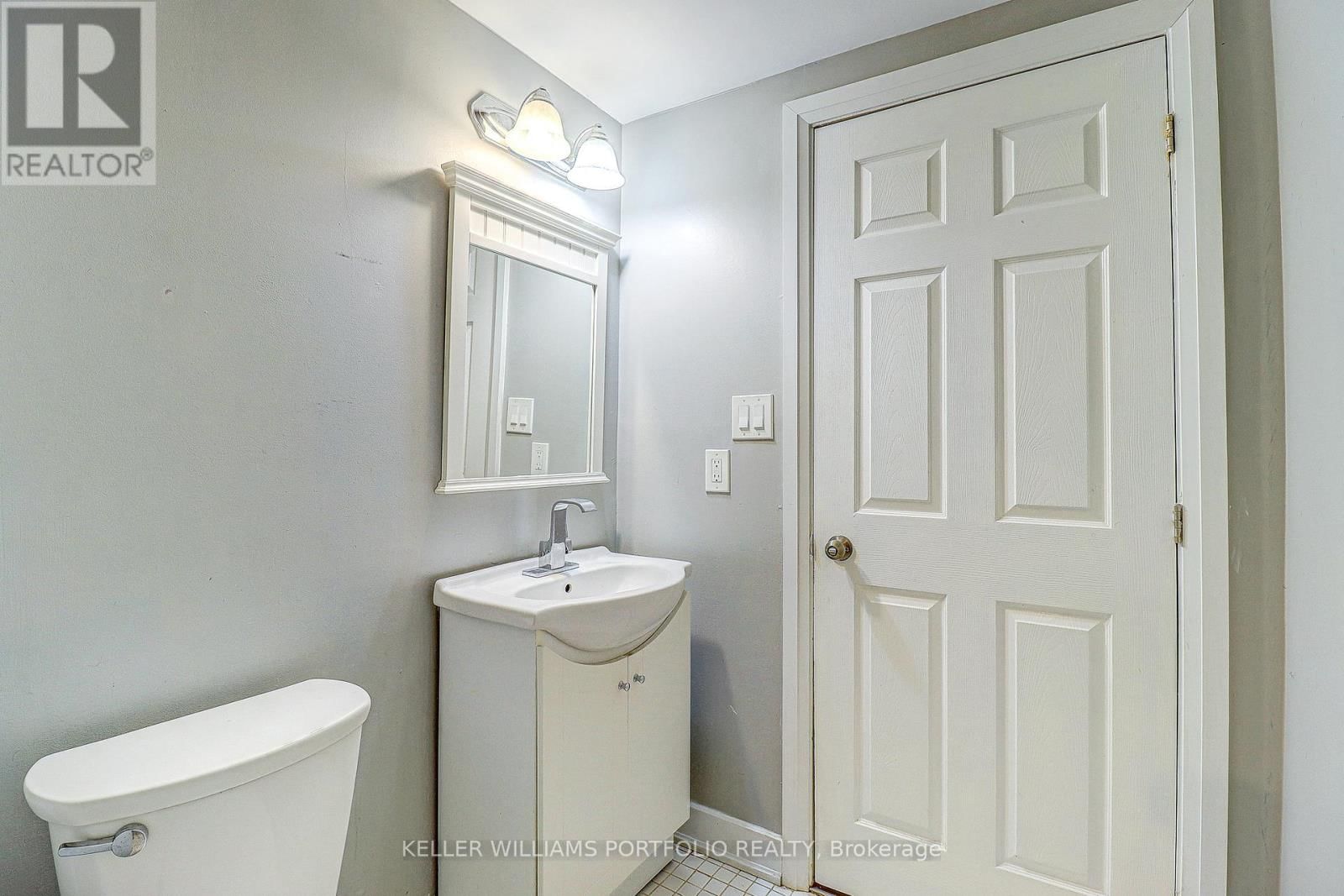 962 WILLOWDALE AVENUE Image 14