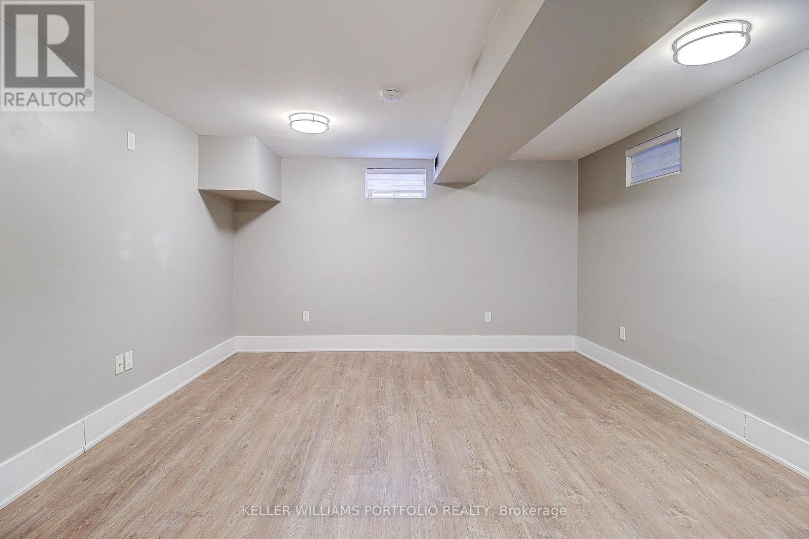 962 WILLOWDALE AVENUE Image 8