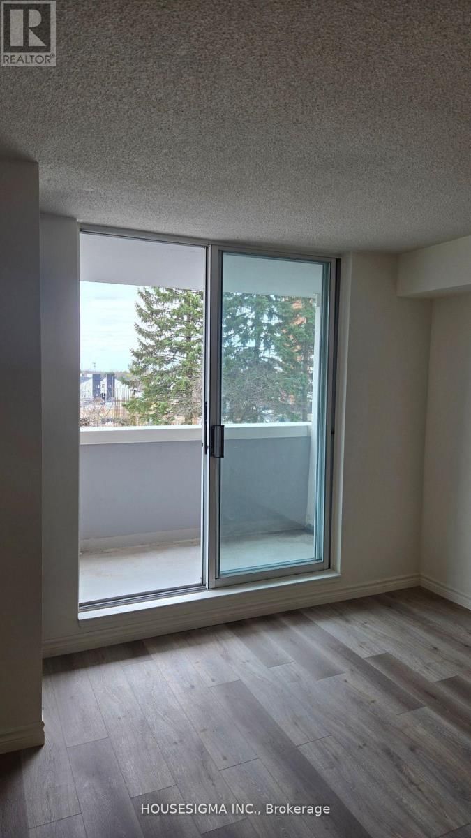 205 - 15 SEWELLS ROAD Image 10