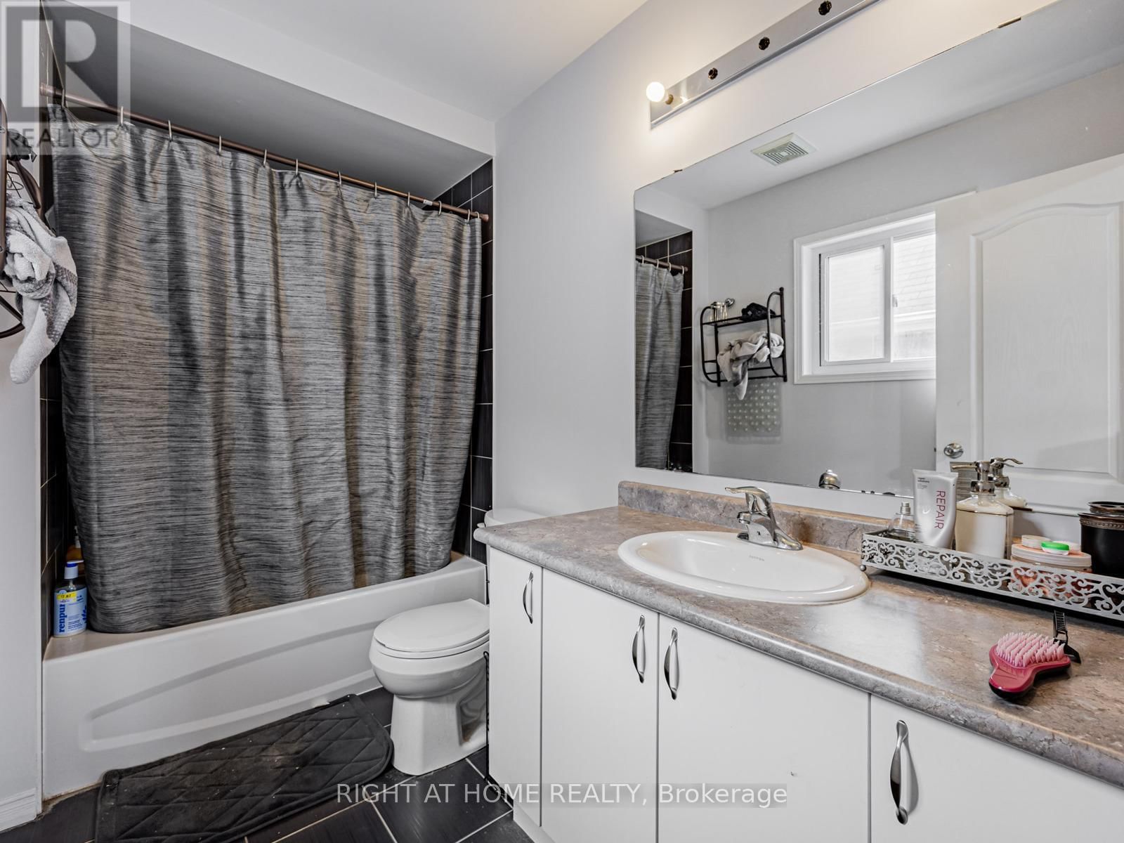 1904 ARBORWOOD DRIVE Image 23