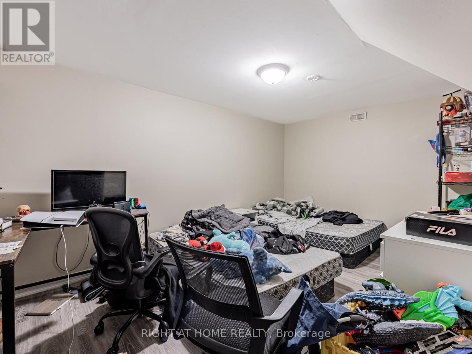 1904 ARBORWOOD DRIVE Image 30