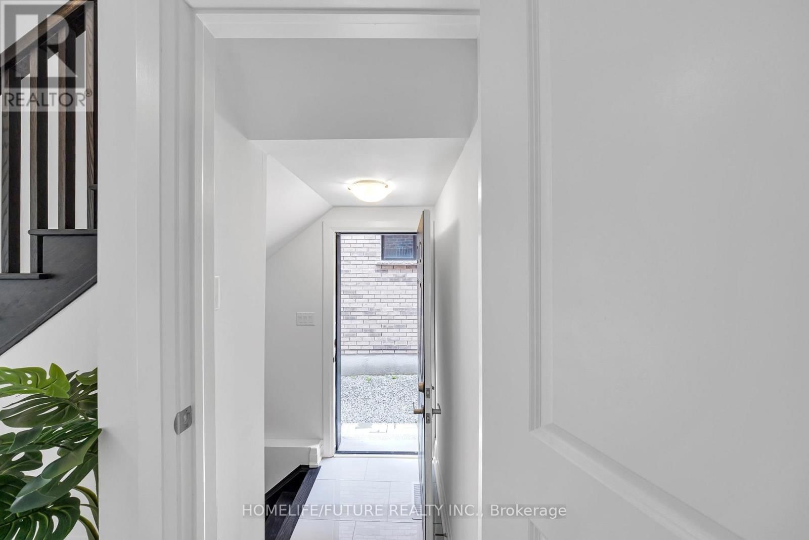 1416 SWALLOWTAIL LANE Image 24