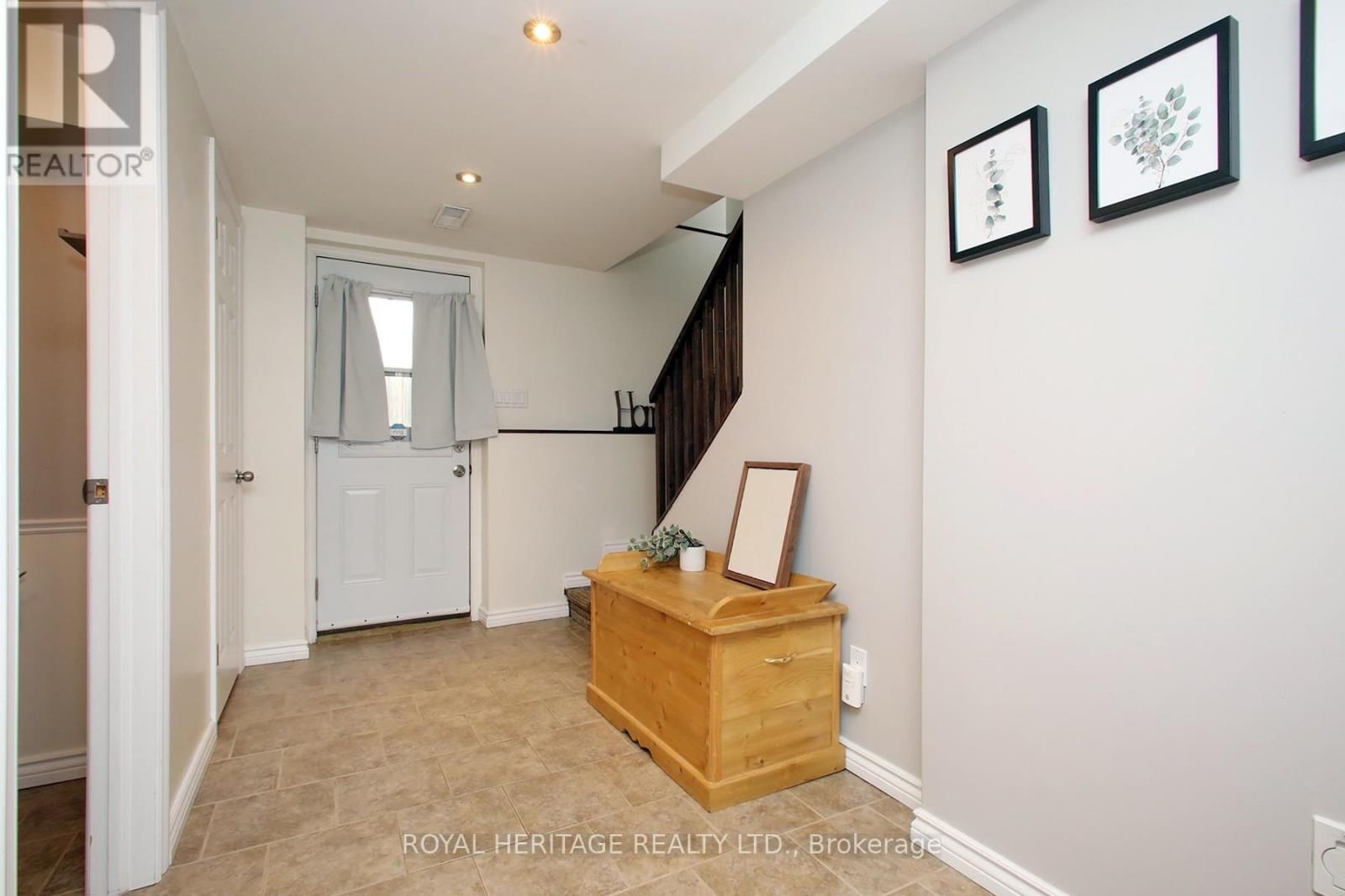 164 KINGS HILL LANE Image 16