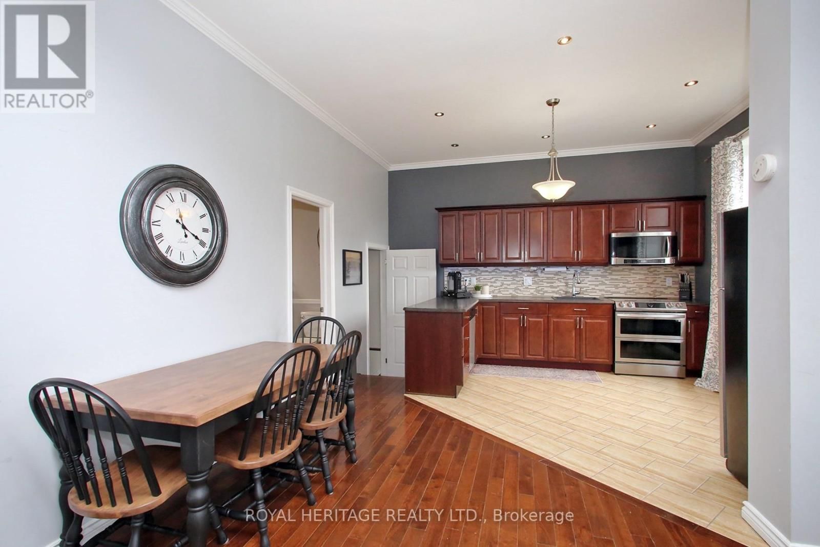 164 KINGS HILL LANE Image 8