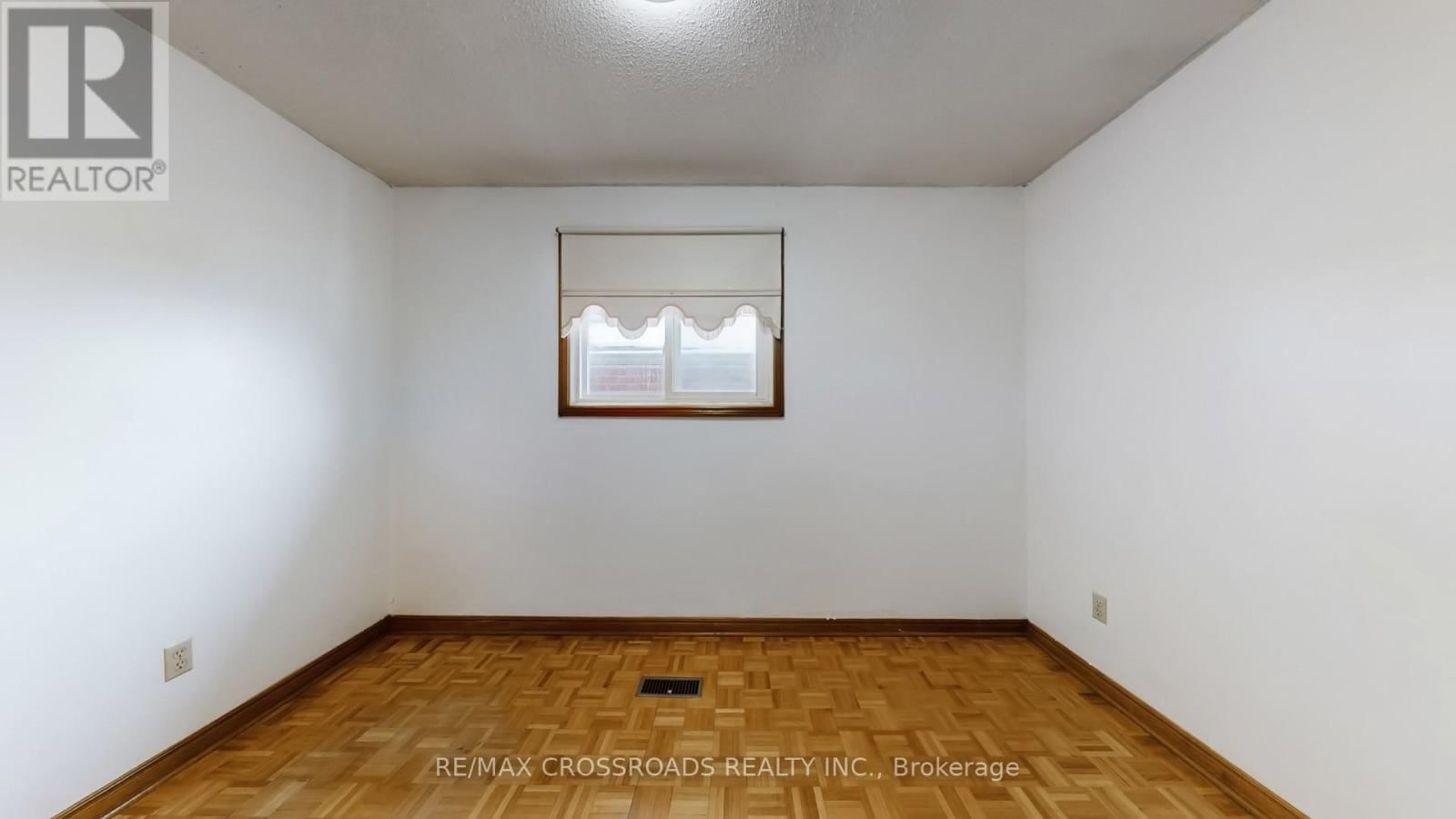 93A WANSTEAD AVENUE Image 20