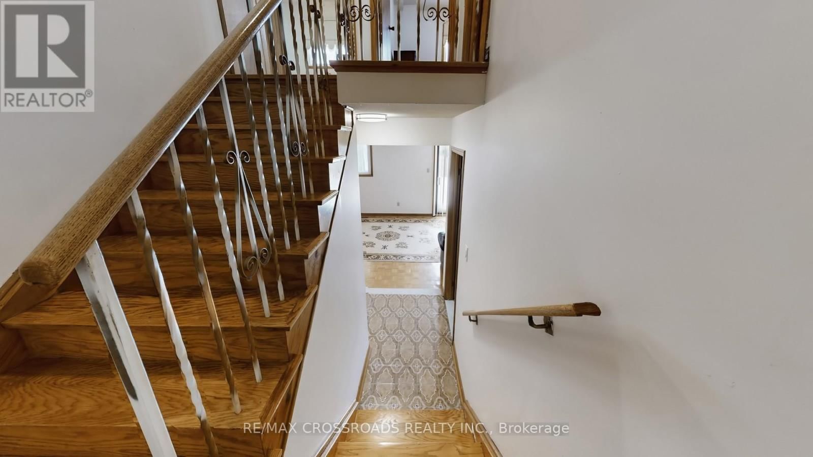 93A WANSTEAD AVENUE Image 25