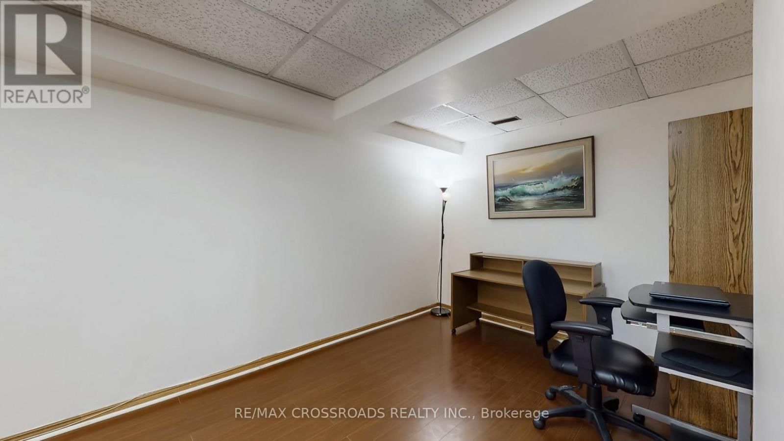 93A WANSTEAD AVENUE Image 36