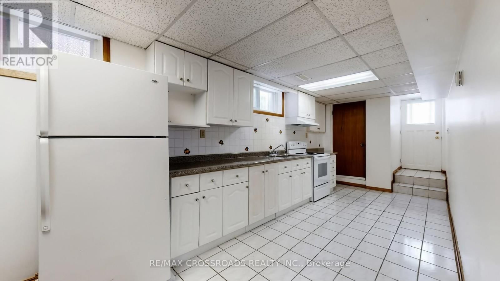 93A WANSTEAD AVENUE Image 40