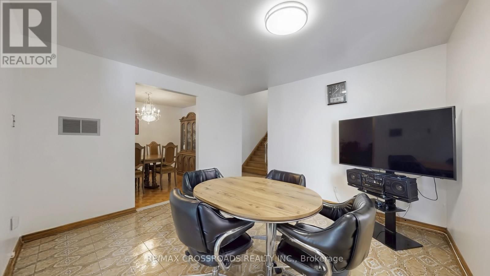 93A WANSTEAD AVENUE Image 9