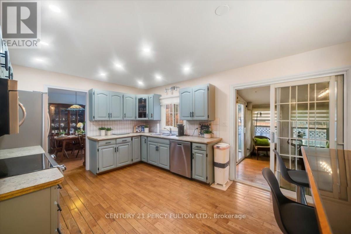 5 DURHAM STREET Image 7