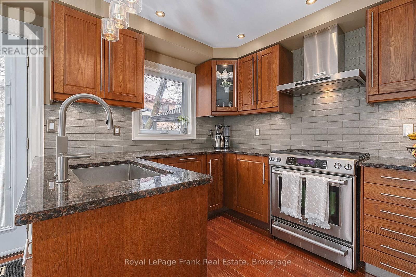 180 CHATFIELD DRIVE Image 12