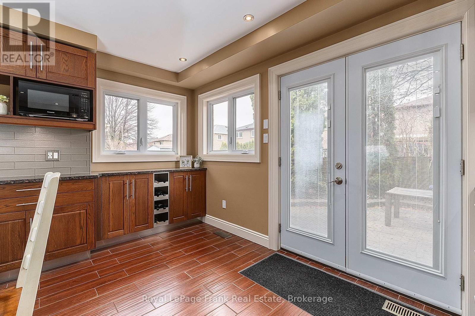 180 CHATFIELD DRIVE Image 15