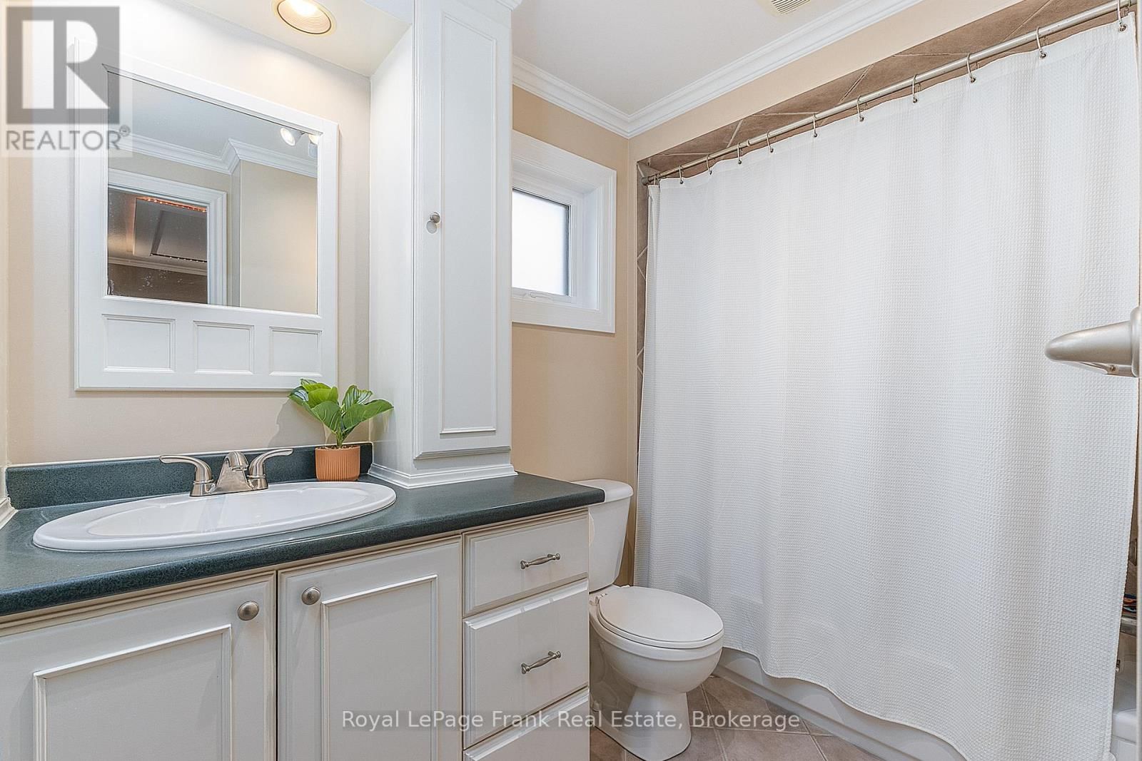 180 CHATFIELD DRIVE Image 20