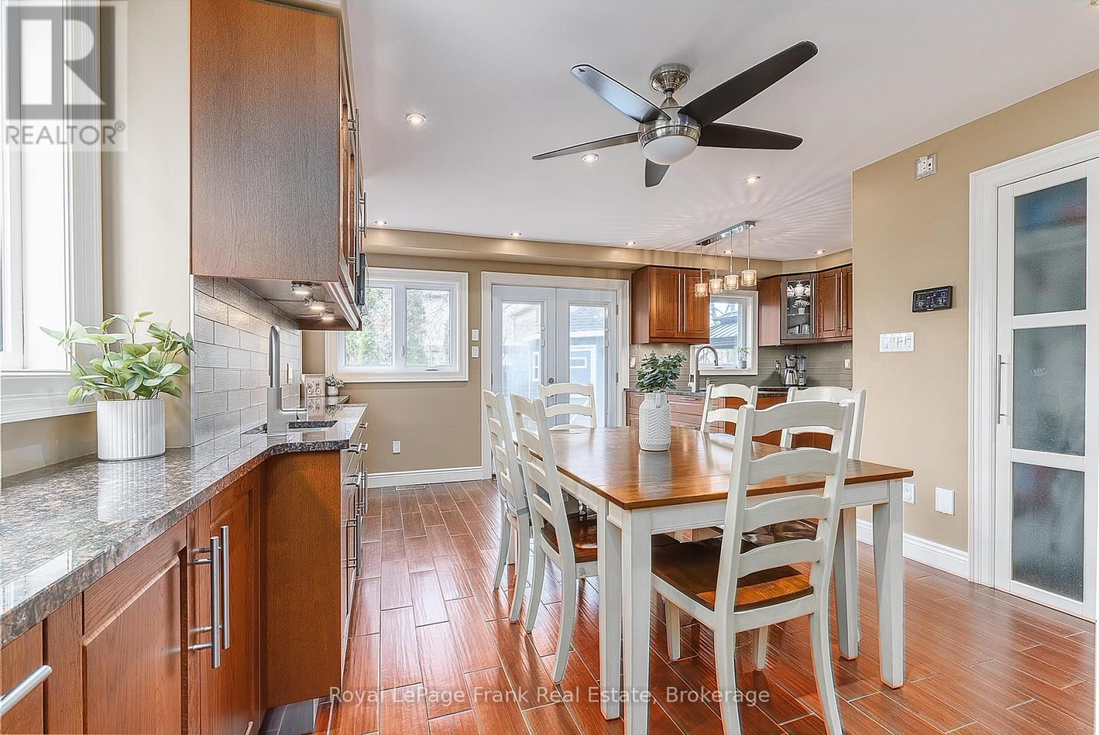 180 CHATFIELD DRIVE Image 8