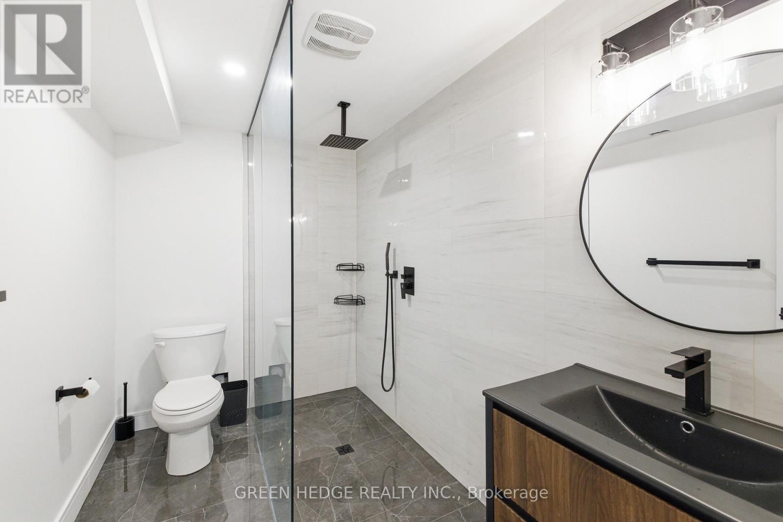 33 DAGWELL CRESCENT Image 36