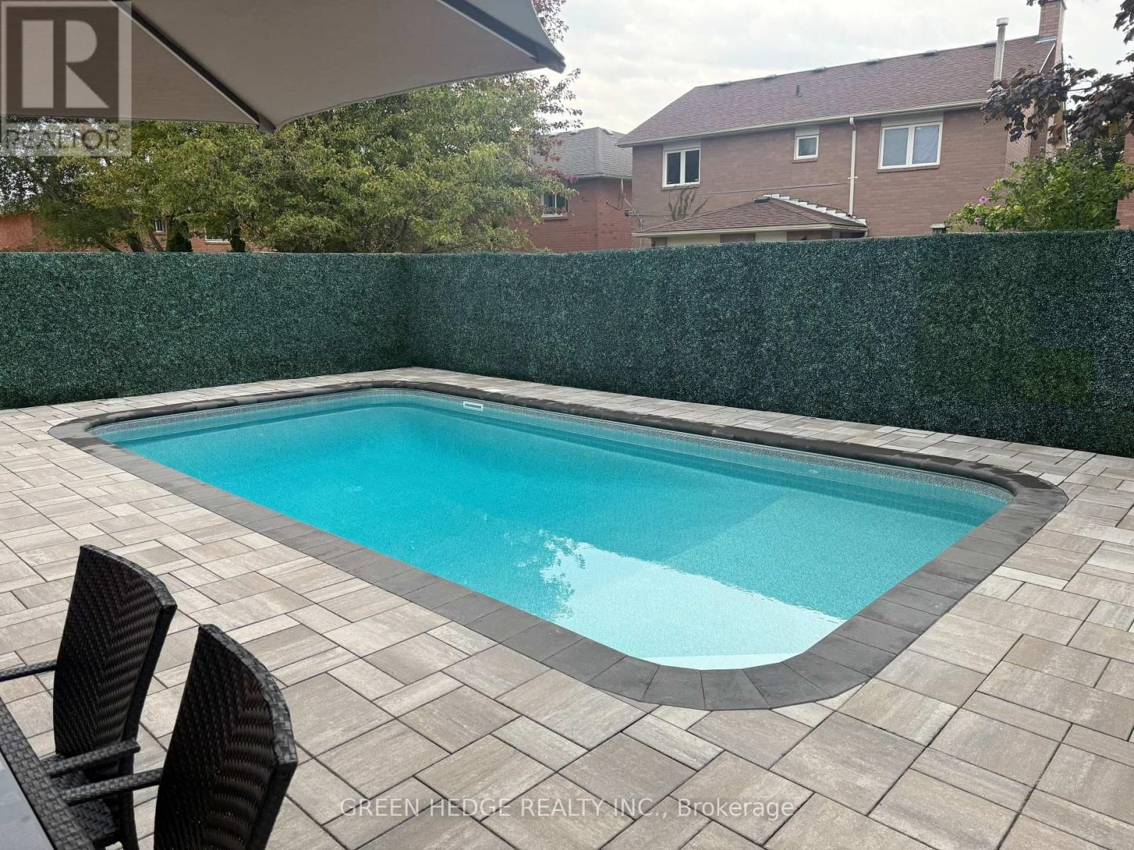 33 DAGWELL CRESCENT Image 43