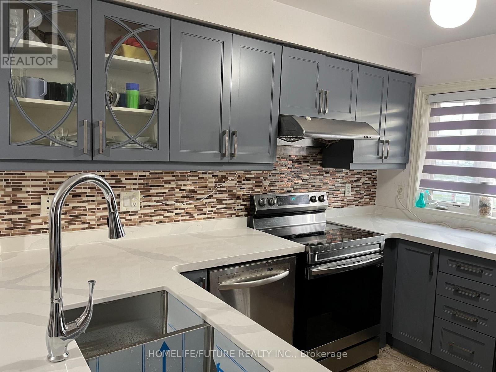 29 POLARLIGHTS WAY Image 8