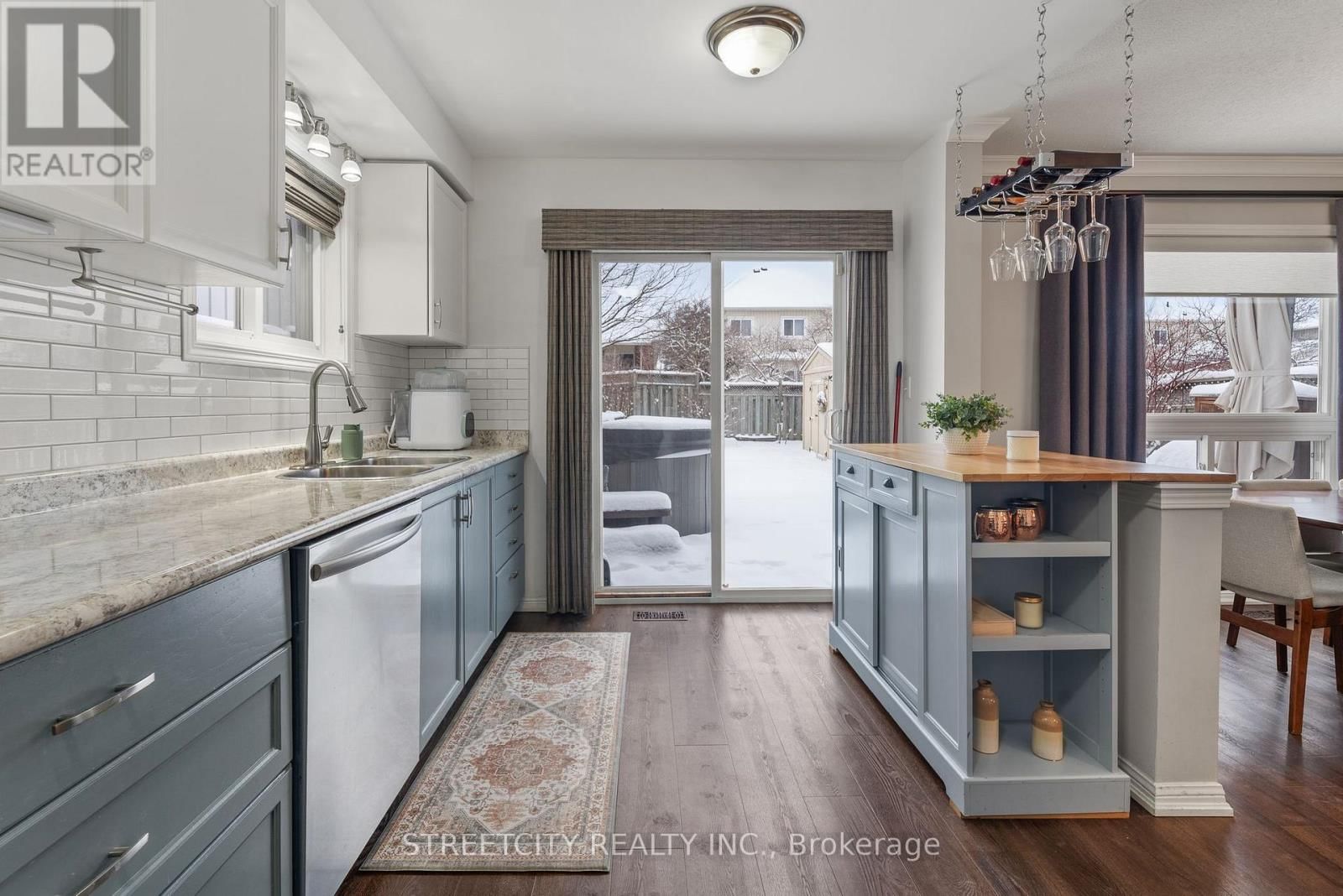 8 SHIPLEY AVENUE Image 16