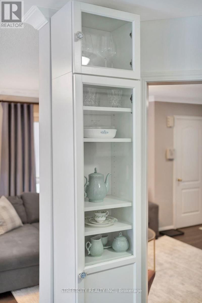 8 SHIPLEY AVENUE Image 20