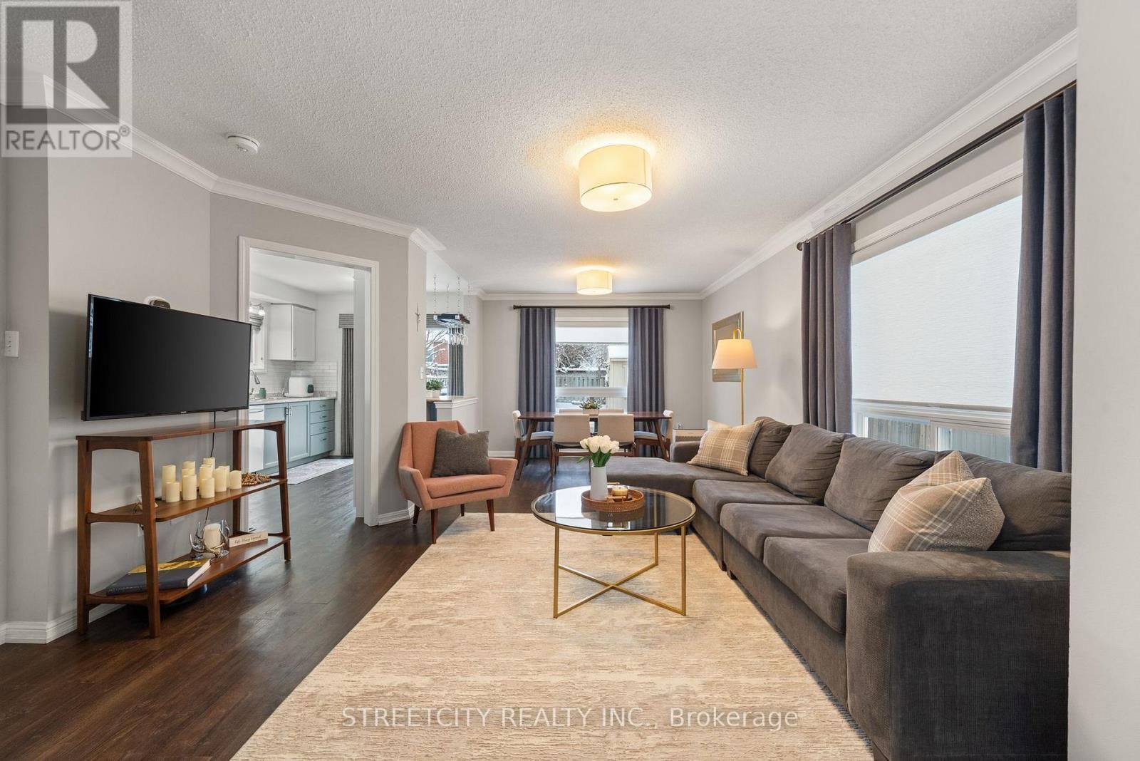 8 SHIPLEY AVENUE Image 6