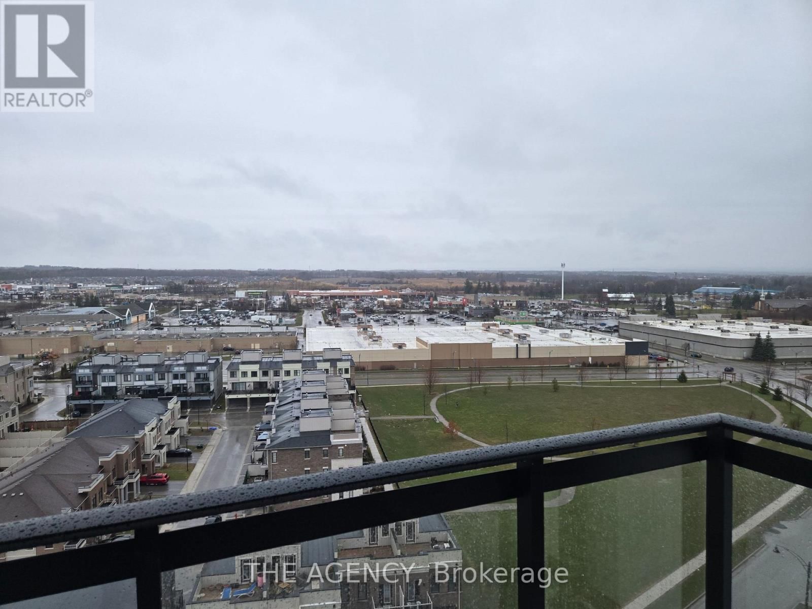 1214 - 51 CLARINGTON BOULEVARD Image 12