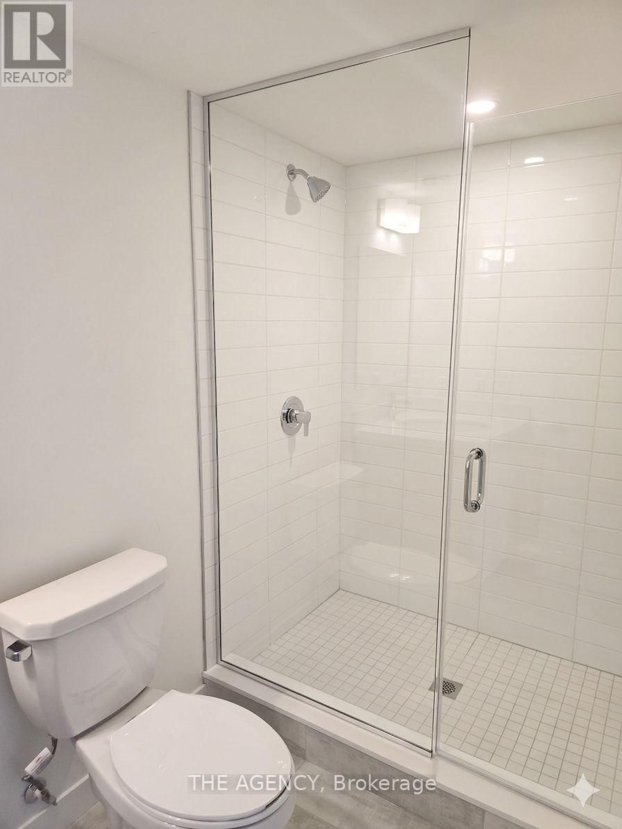 1214 - 51 CLARINGTON BOULEVARD Image 7