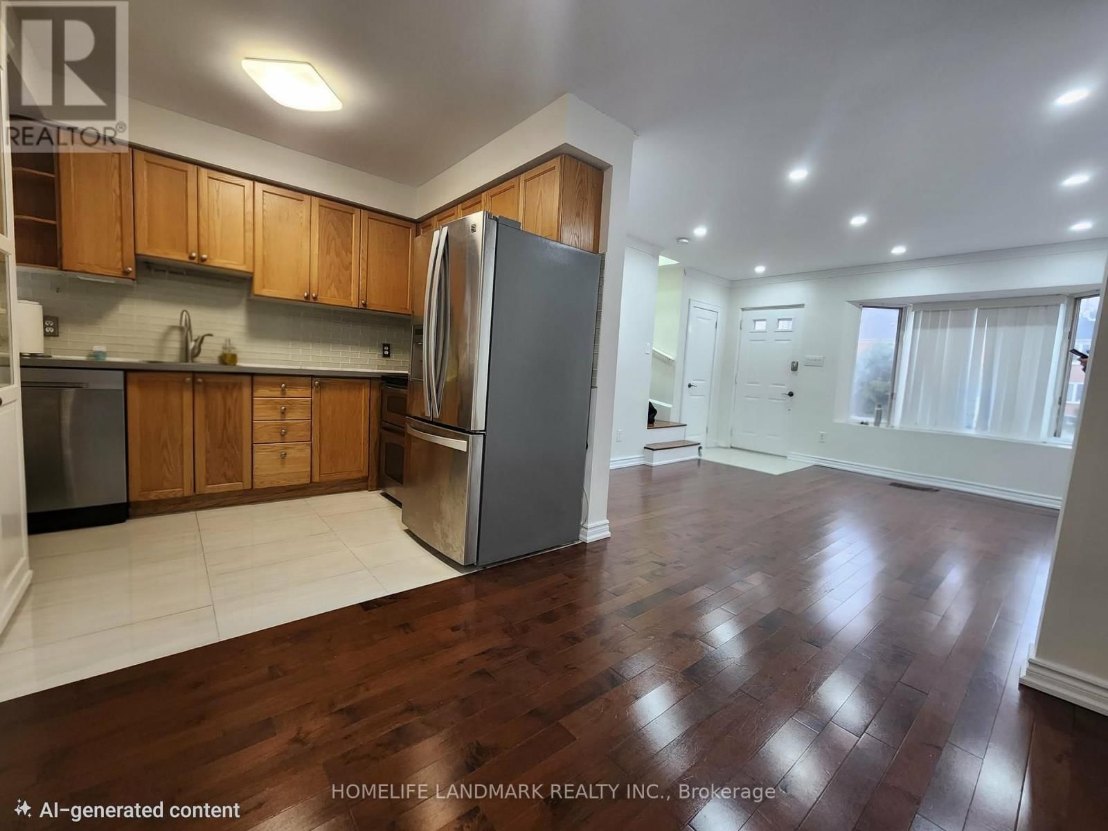 64 - 740 KENNEDY ROAD Image 9