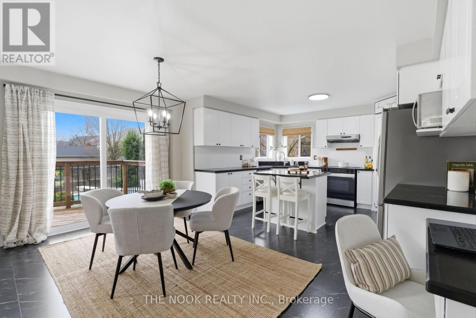 22 SELKIRK DRIVE Image 17