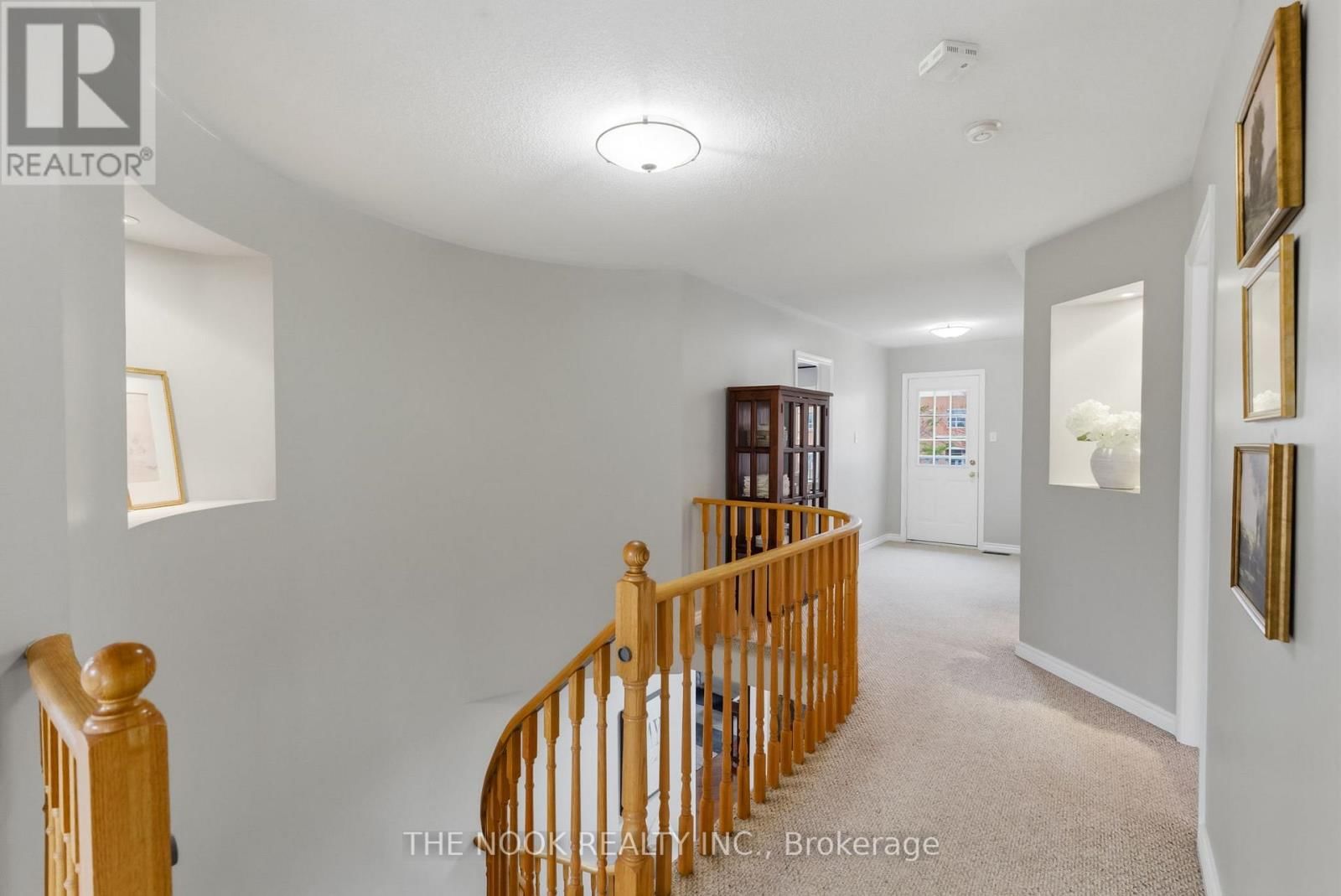 22 SELKIRK DRIVE Image 33