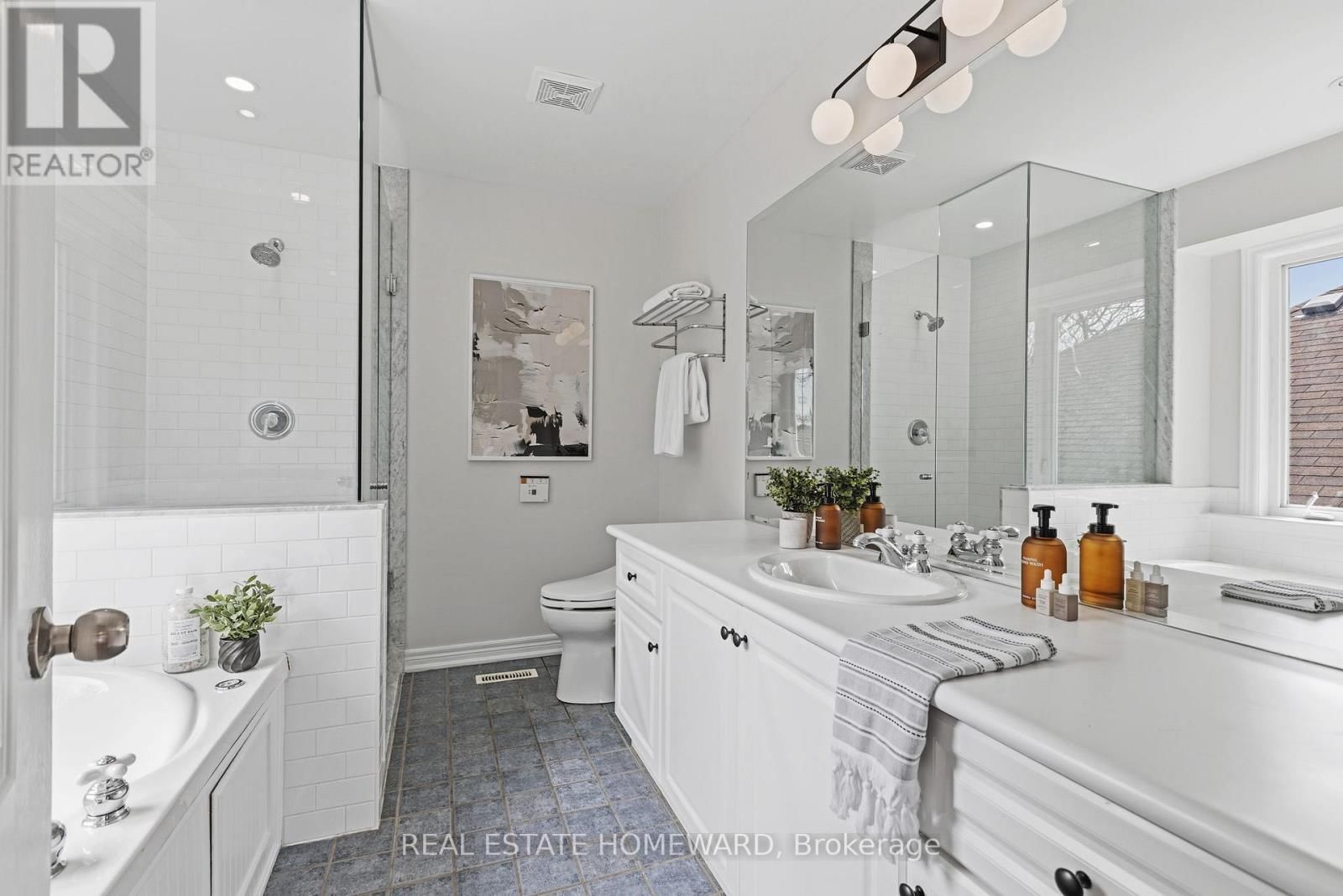 57 FALLINGBROOK ROAD Image 21