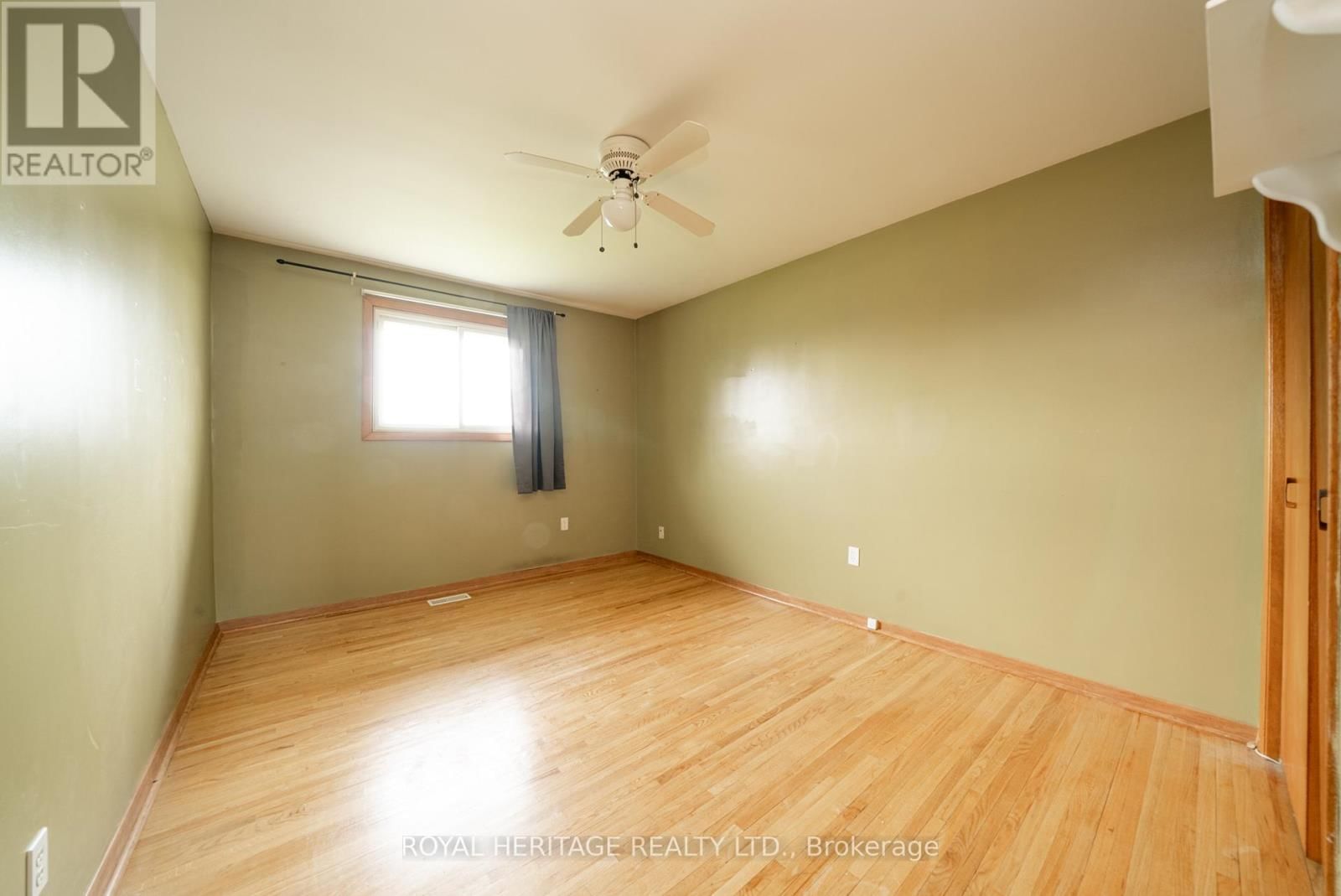 46 GIVEN ROAD Image 16