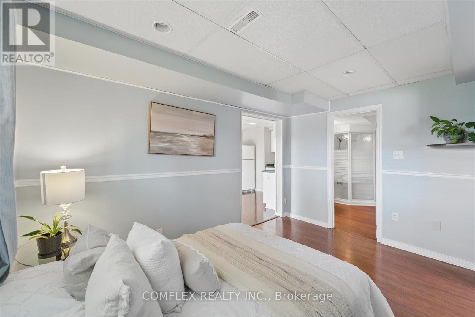 43 WAYWELL STREET Image 41