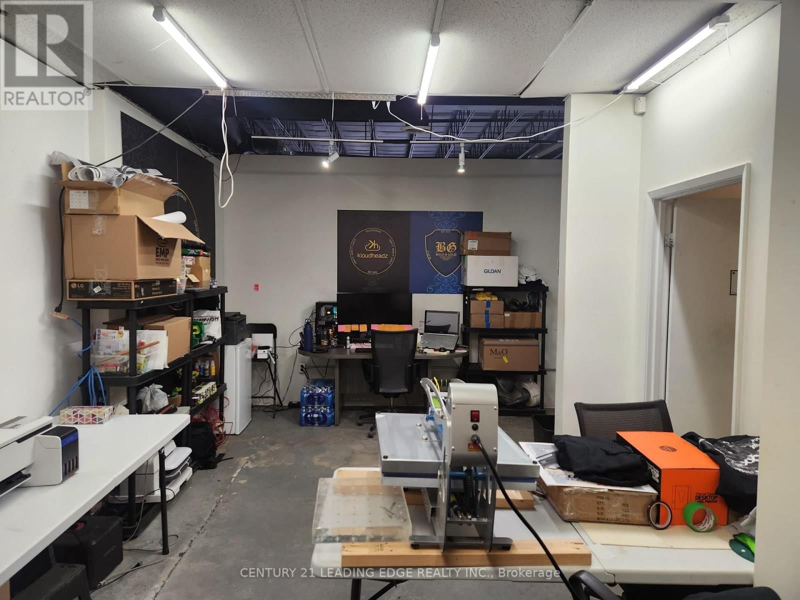 2245 KENNEDY ROAD Image 7