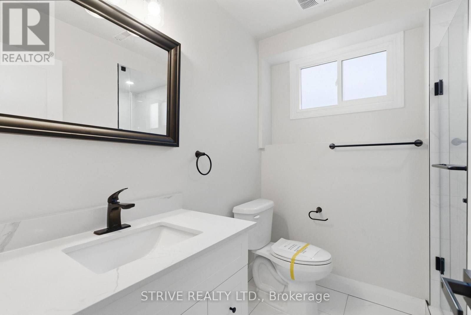 290 LAKEVIEW PARK AVENUE Image 12