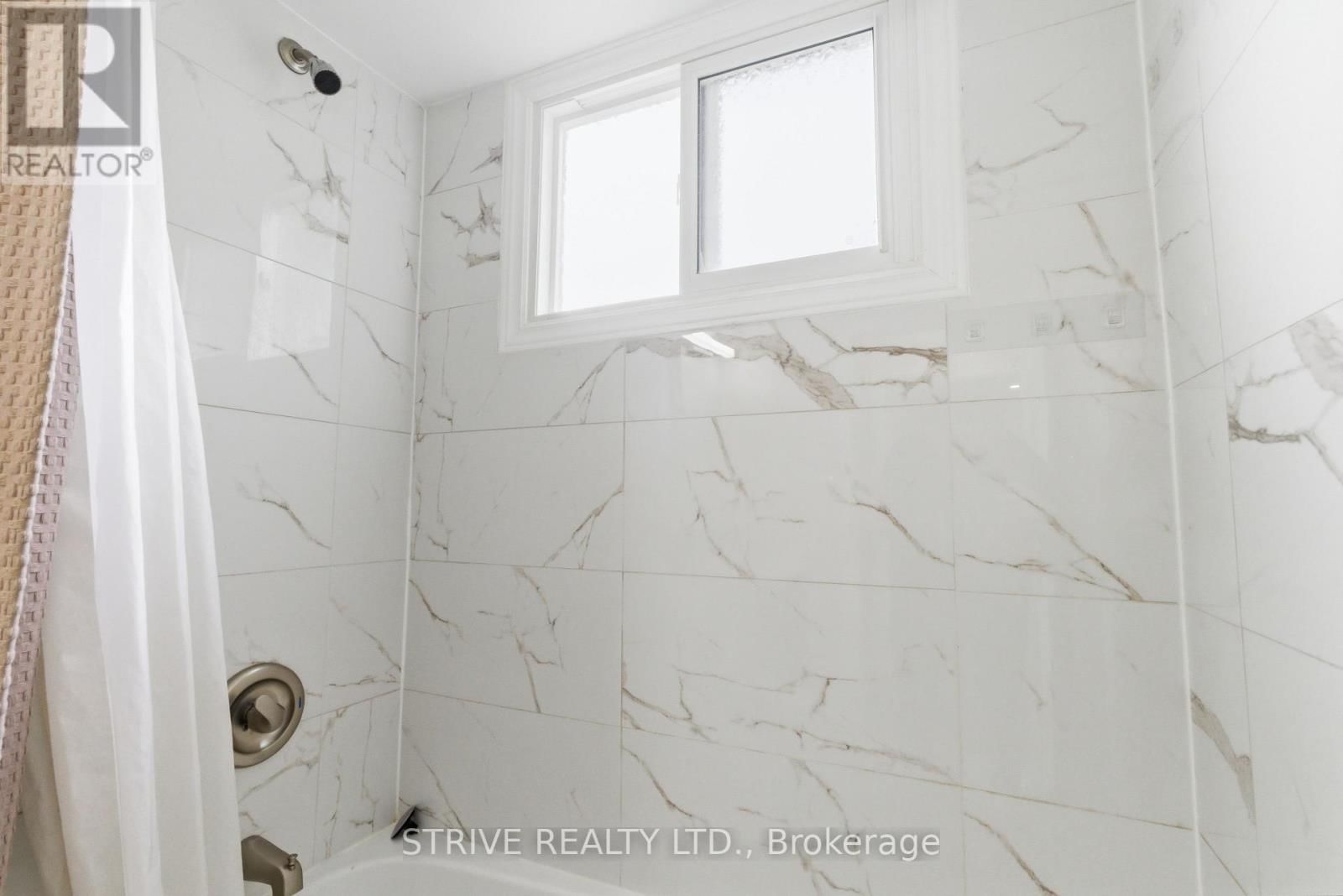 290 LAKEVIEW PARK AVENUE Image 18