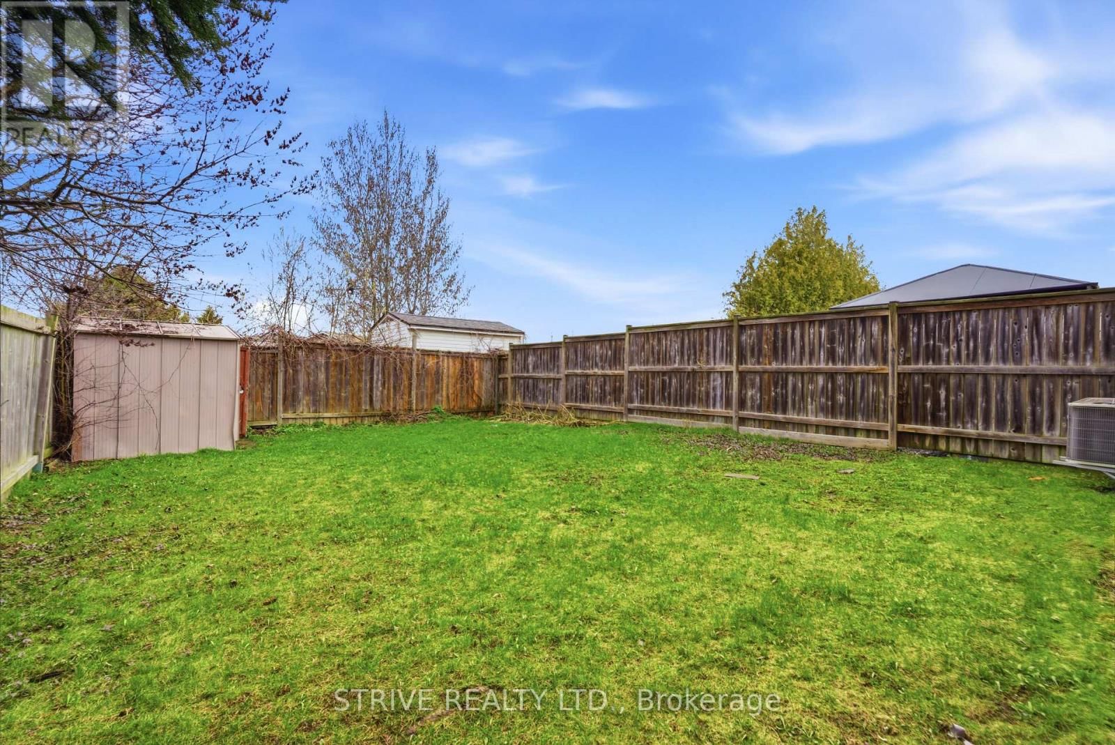 290 LAKEVIEW PARK AVENUE Image 25